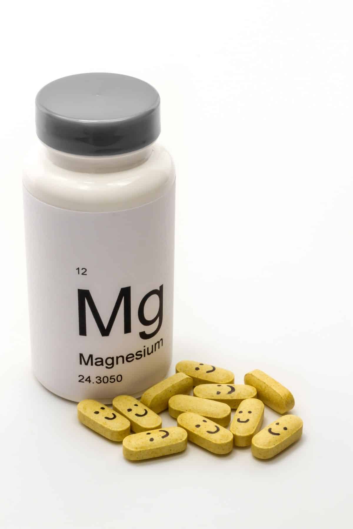 botella de pastillas de magnesio.
